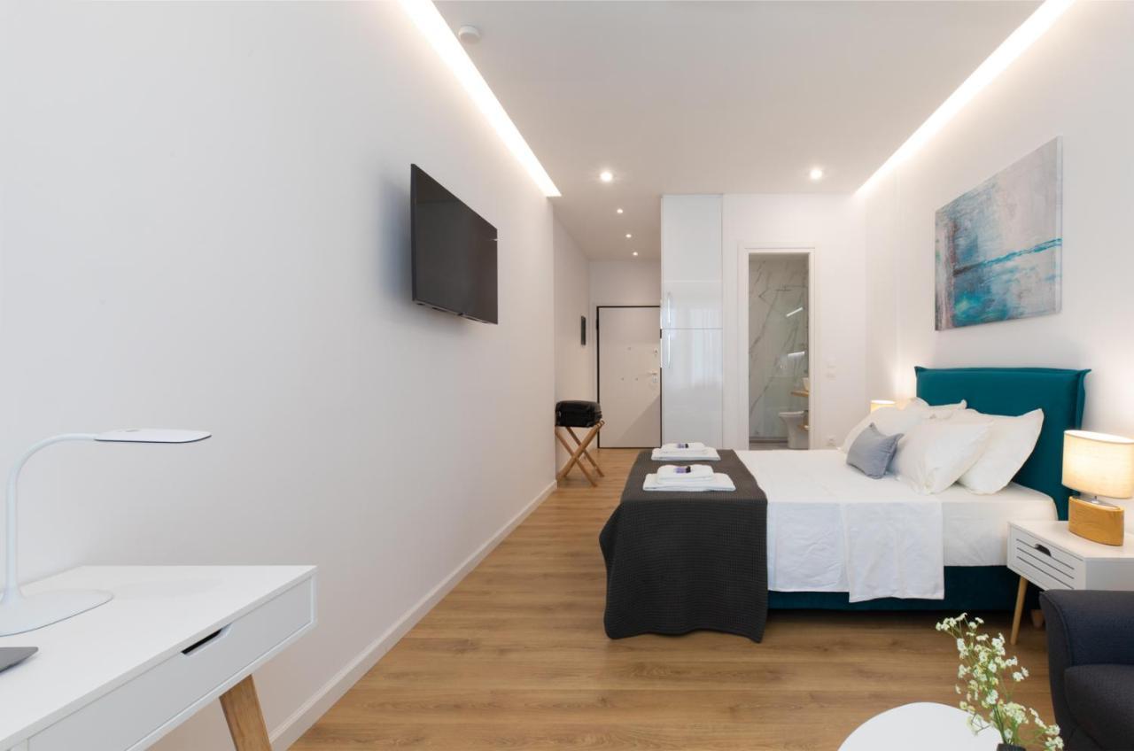 Minimal Apartment In Plaka Atina Dış mekan fotoğraf