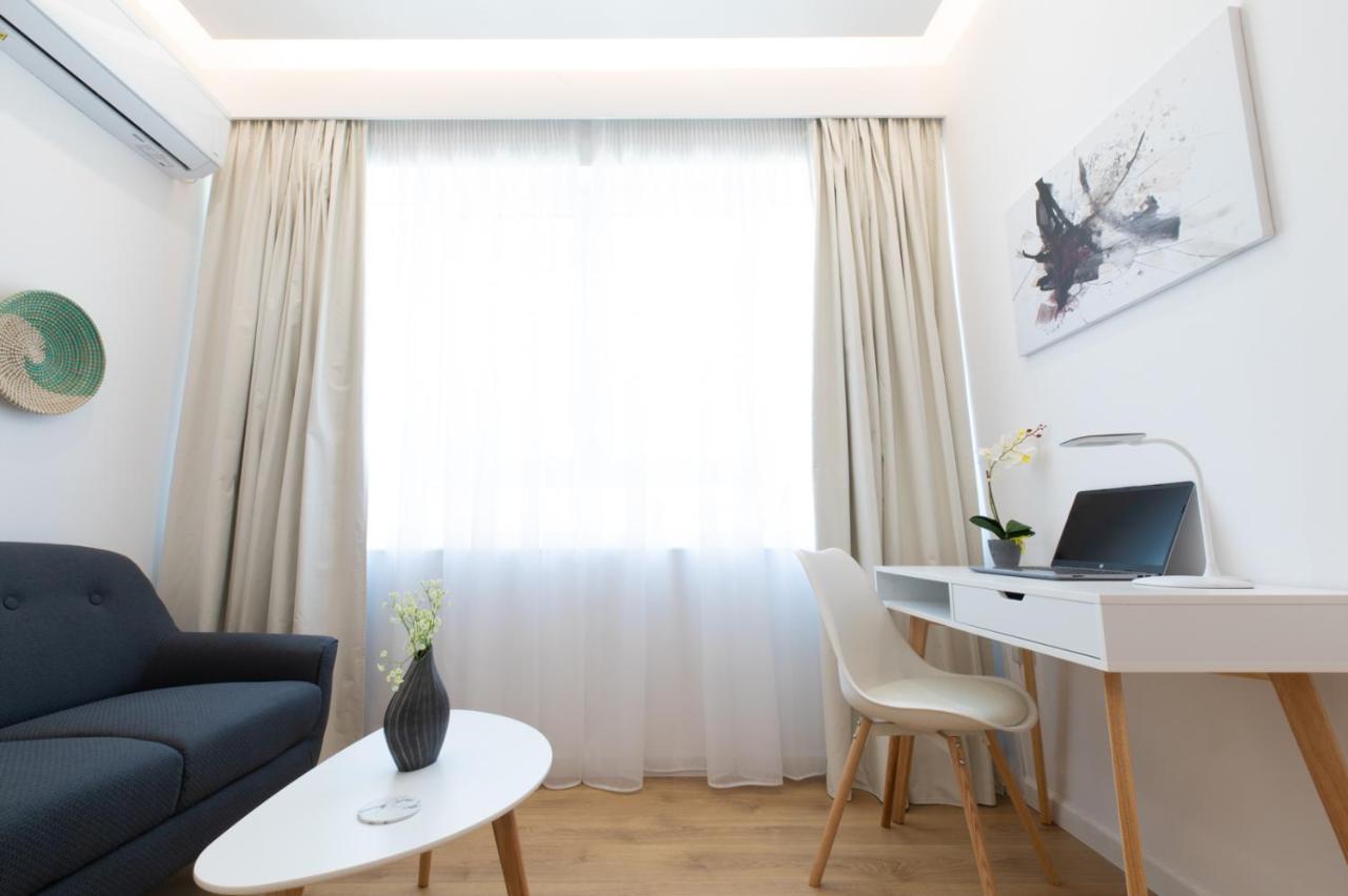 Minimal Apartment In Plaka Atina Dış mekan fotoğraf